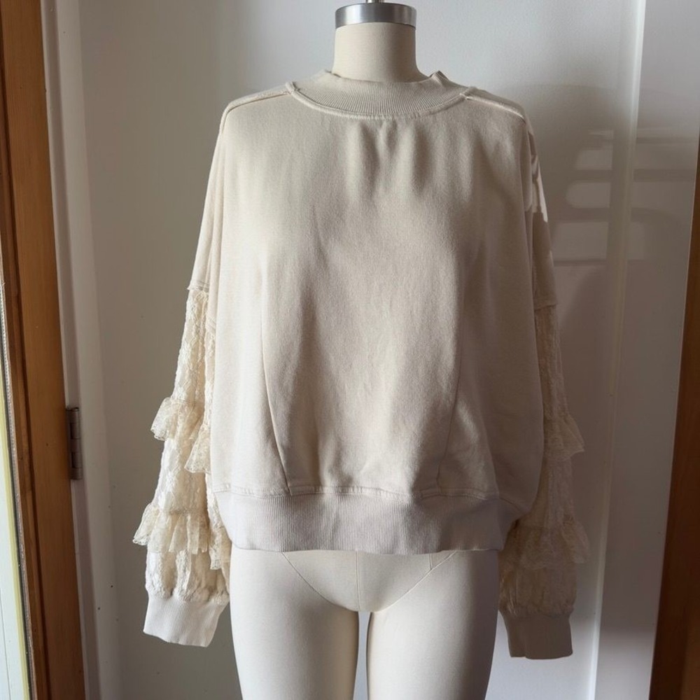Free People Ivory Lace Ruffle Sleeve Cropped Sweatshirt Womens S NWT Boho
